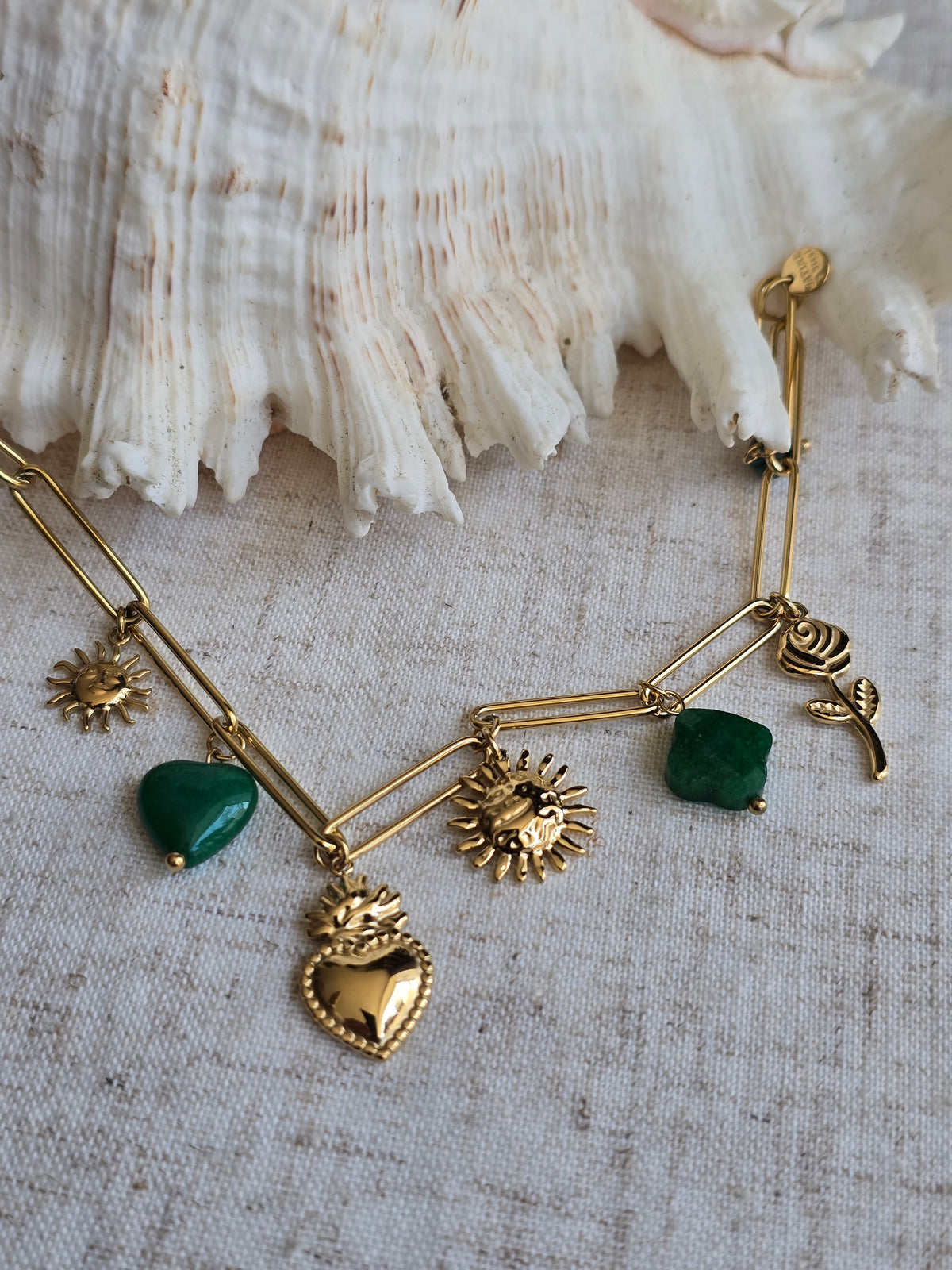 Bracelet breloque en pierres naturelles
