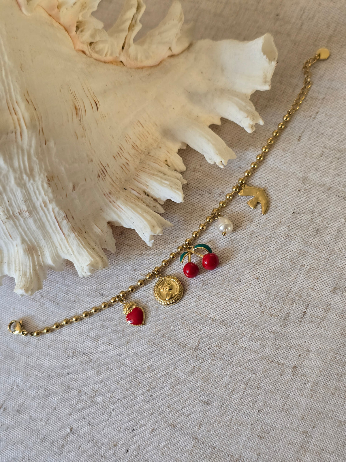 Bracelet doré charms “Douceur d’été"