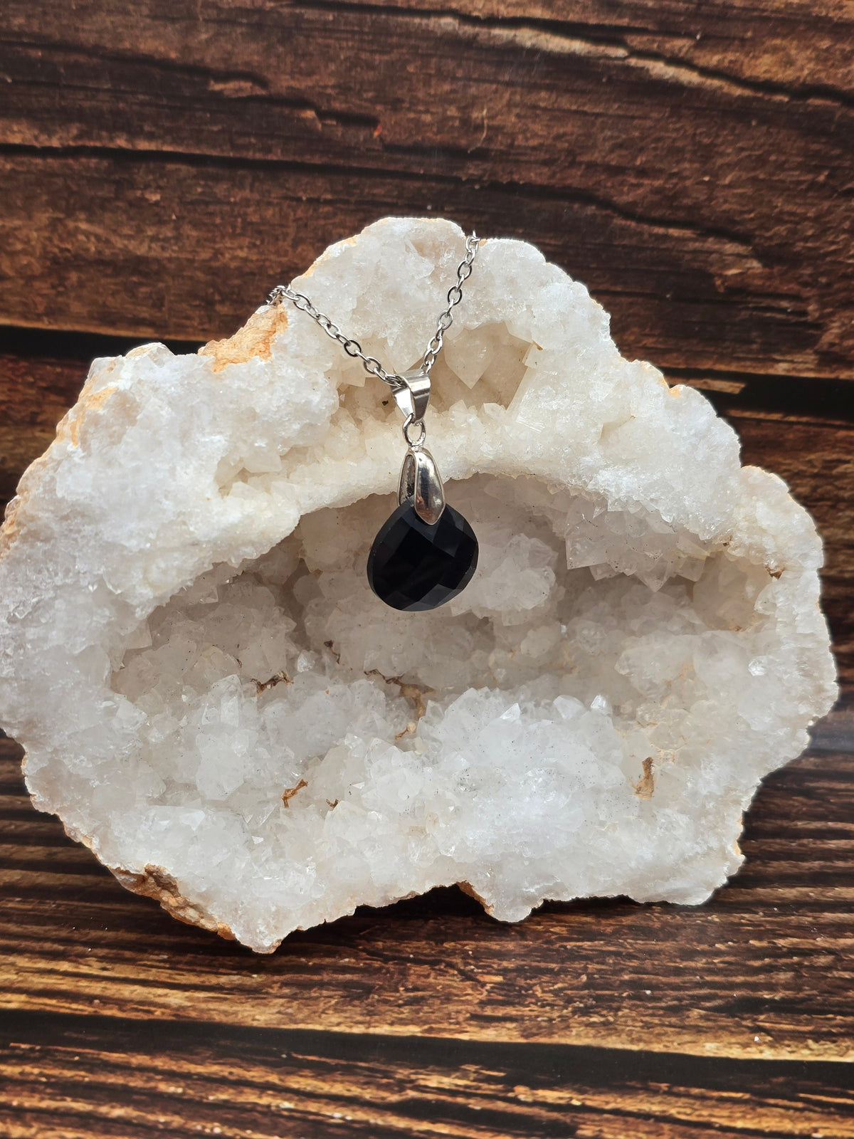 đ Collier facettĂ© (100% off)