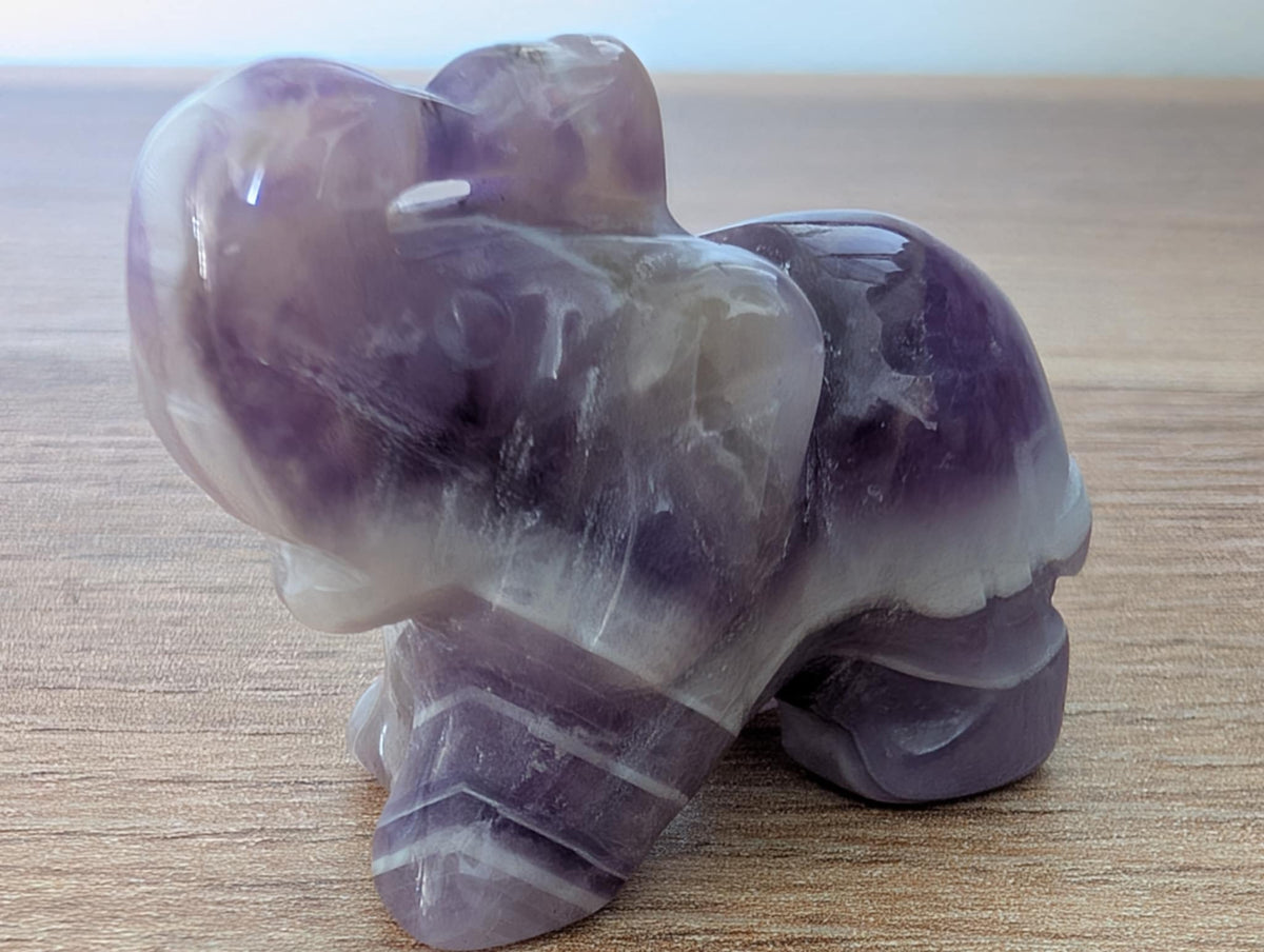 Eléphant en améthyste 40mm