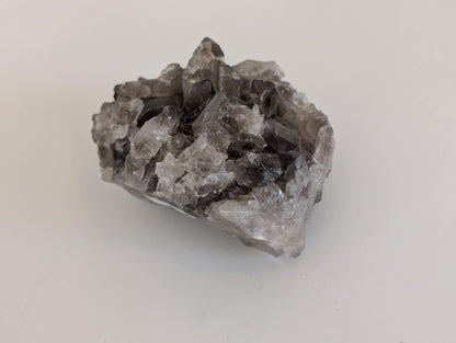 Amas de cristal de roche du Brésil Fumé AA