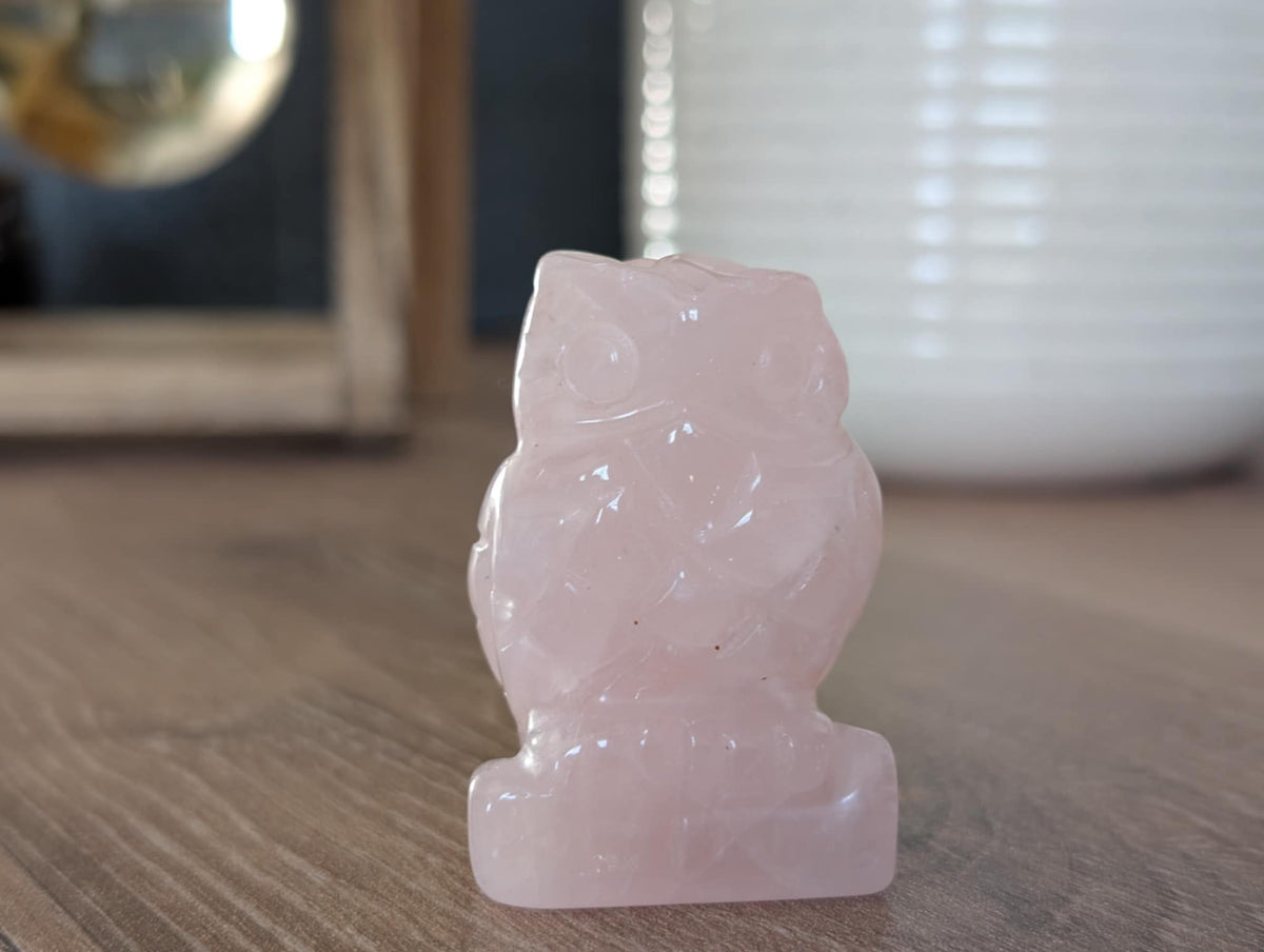 Chouette en Quartz rose