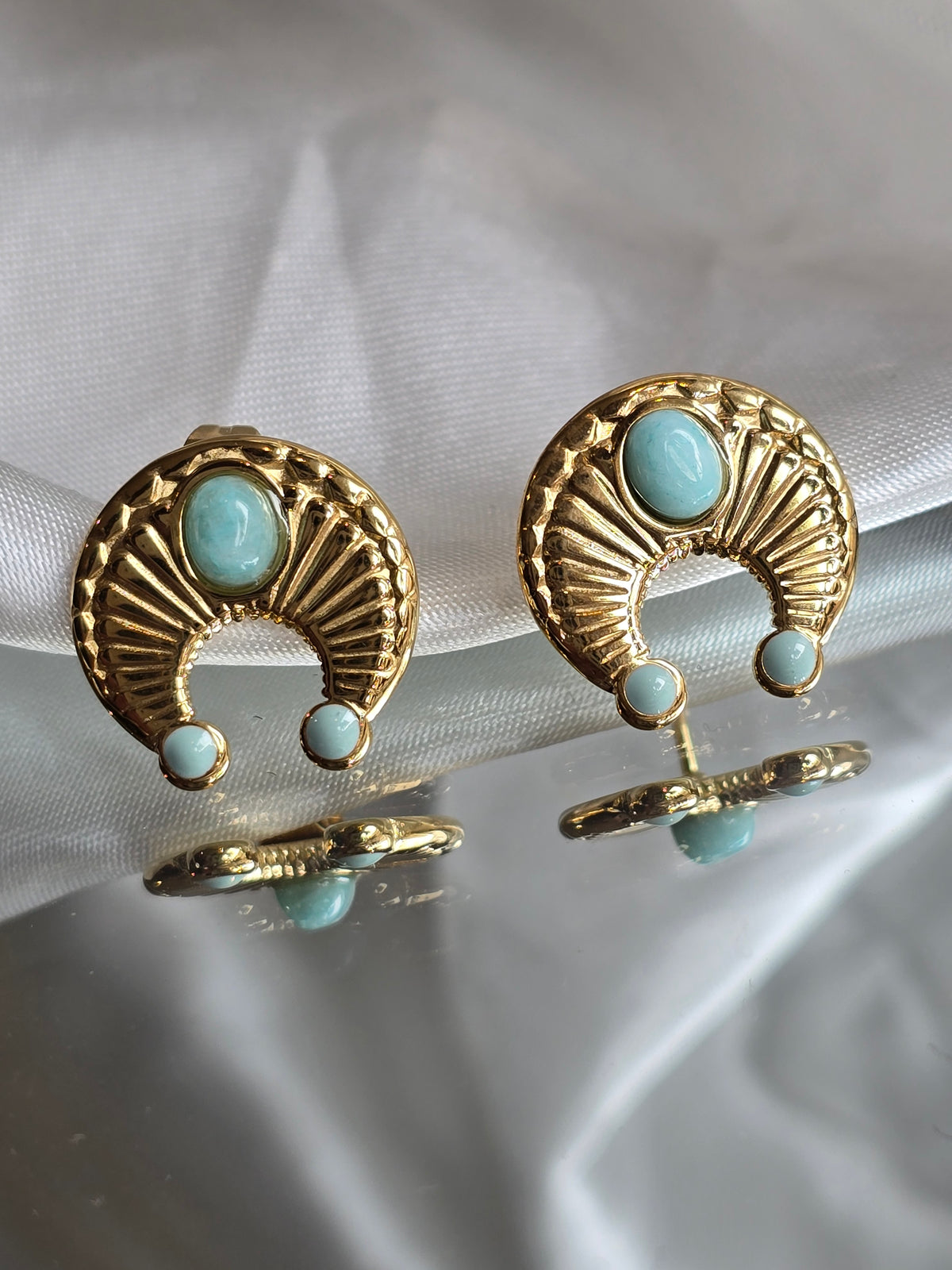 Puce d'oreille luna