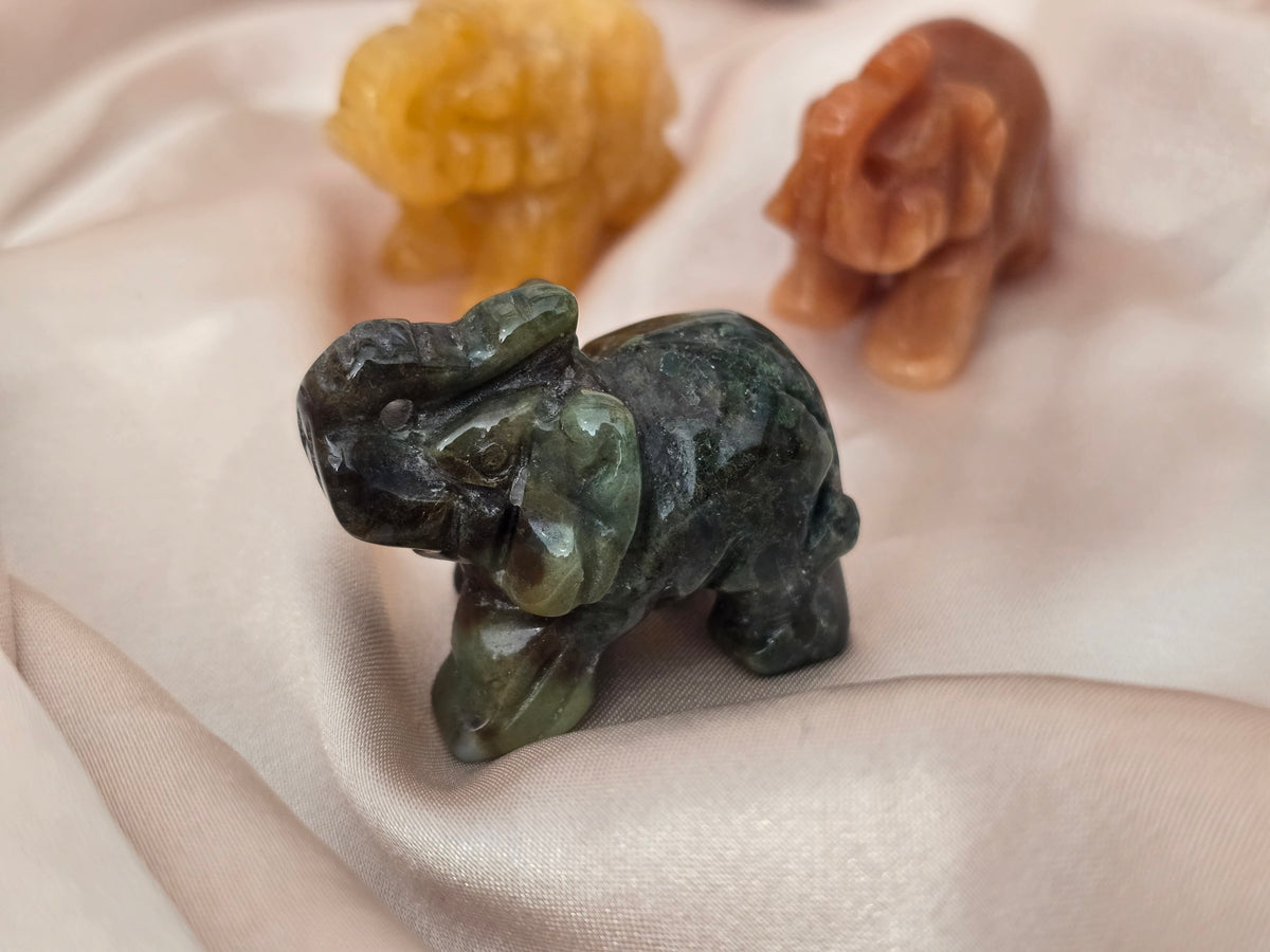 Éléphant 4 cm pierre naturelle
