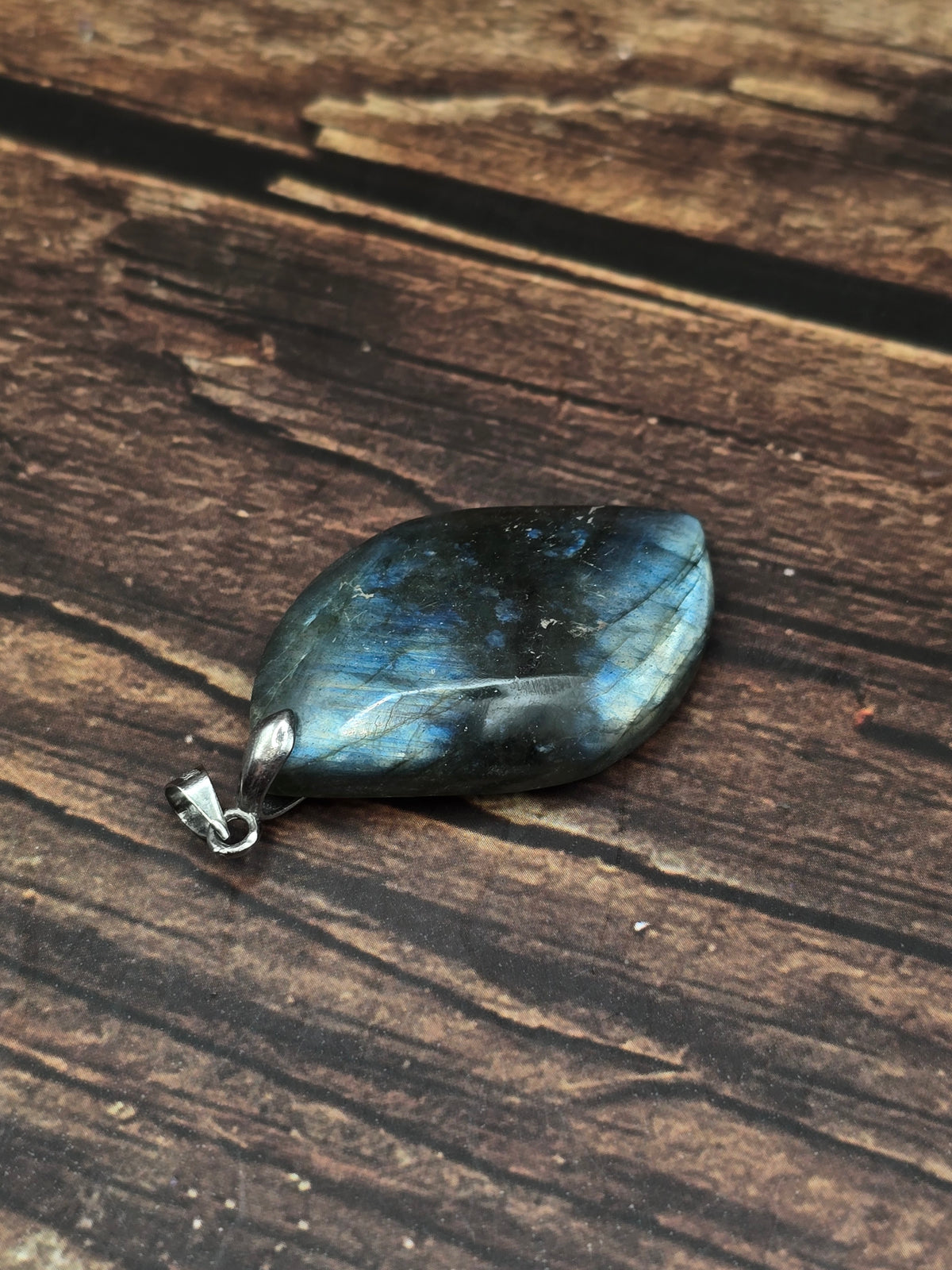 Pendentif labradorite sur chaine