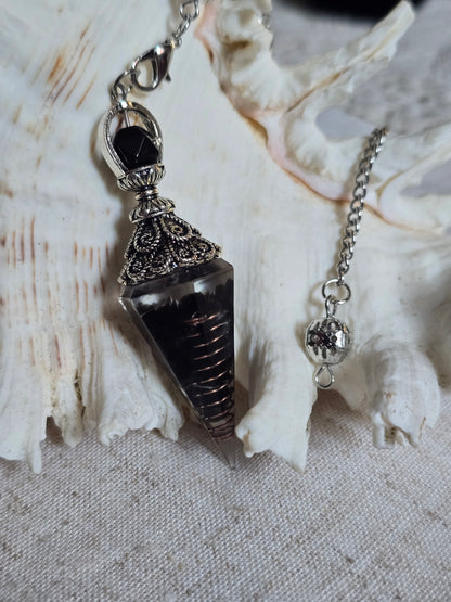 Pendule divinatoire