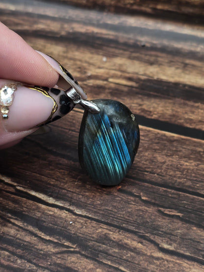 Pendentif labradorite sur chaine