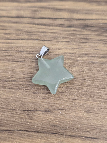Pendentif étoile pierre naturelle