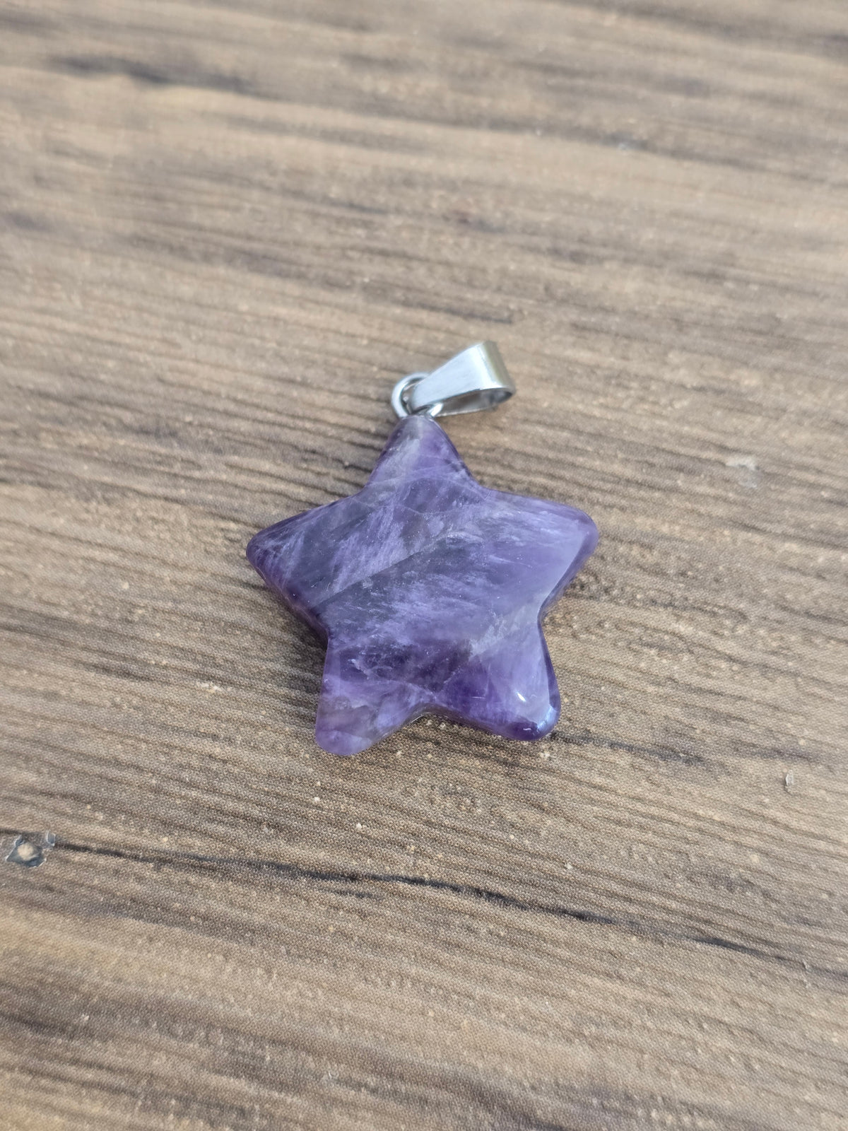 Pendentif étoile pierre naturelle