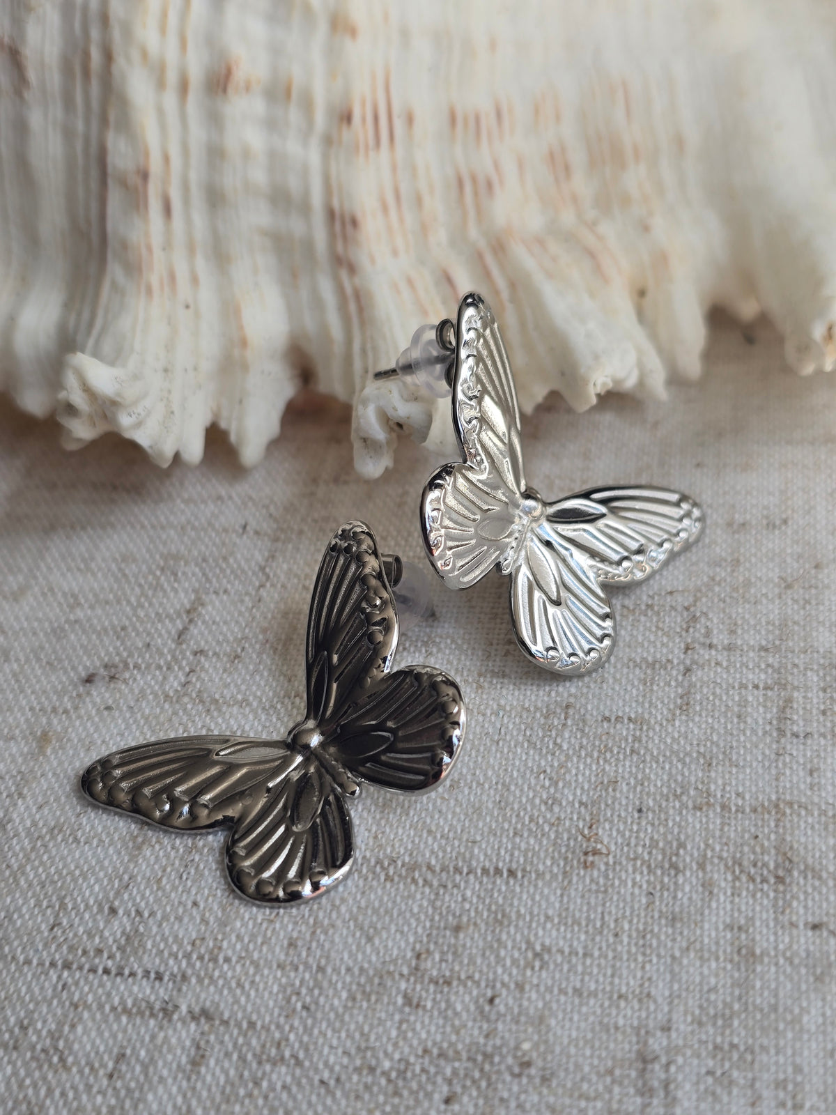 Boucle d'oreille papillon